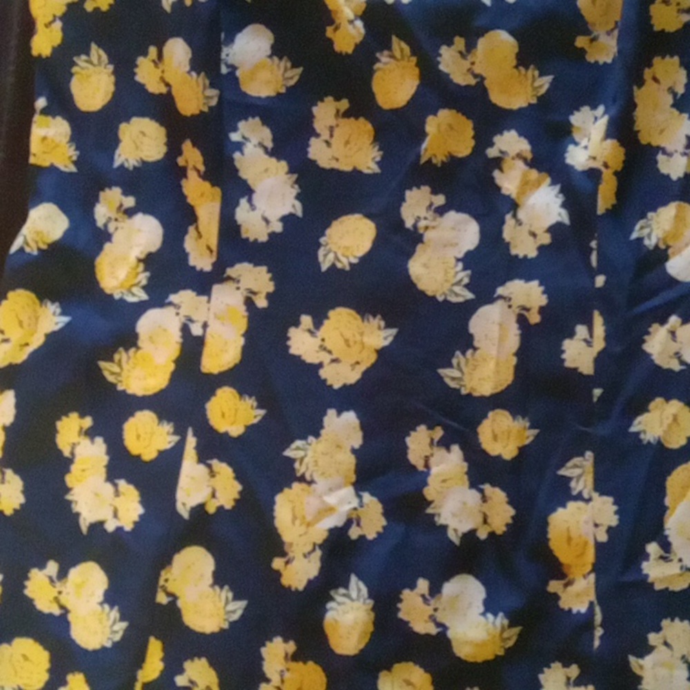 Dress - Picture 2 of 5